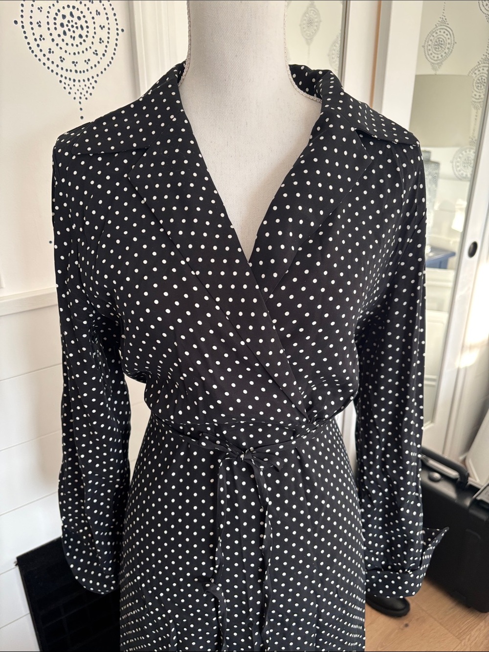 Woman’s & Other Stories Polka Dot Dress - Picture 2 of 8